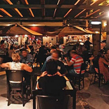 A varanda do Armazém Piola, foto por Fernando Moraes